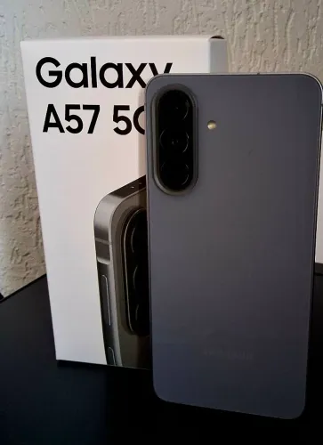 Samsung galaxy A57 estado de zero nota fiscal e garantia de 1 ano 128 gb 8gb ram
