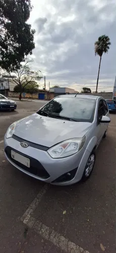 Ford Fiesta S 1.0 8V Flex 5P 2014