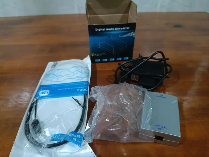 Conversor de áudio coaxial para ótico