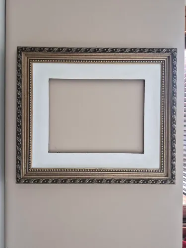 Moldura para quadro/ espelho