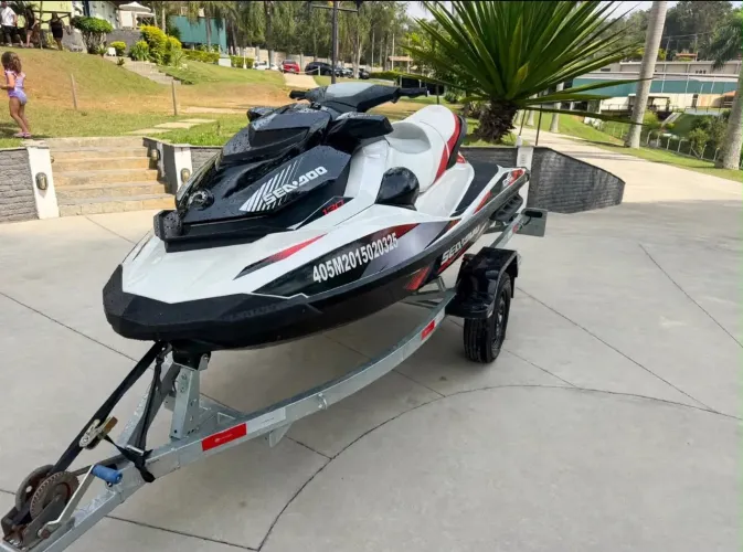 JET SKI SEADOO 130 GTS 2012 LEIA NOVINHO !