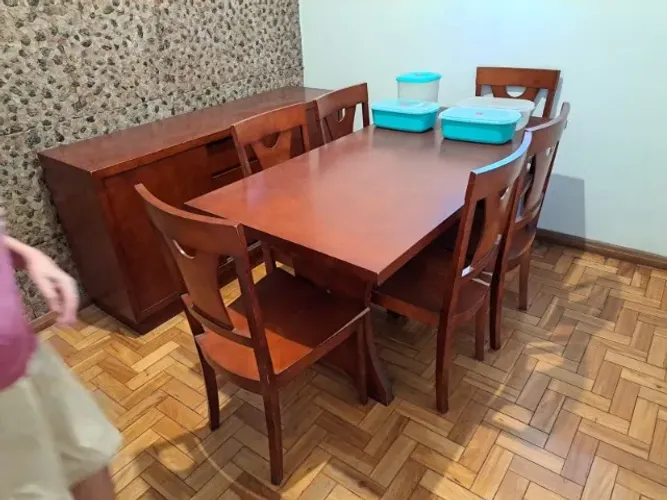 Mesa de Jantar 6 Cadeiras com Buffet em Madeira Macica