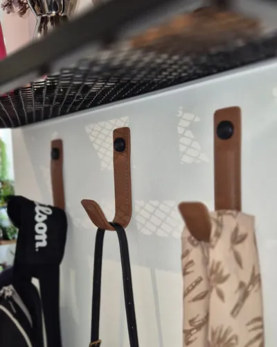 Trio de ganchos de parede em couro até 20kg