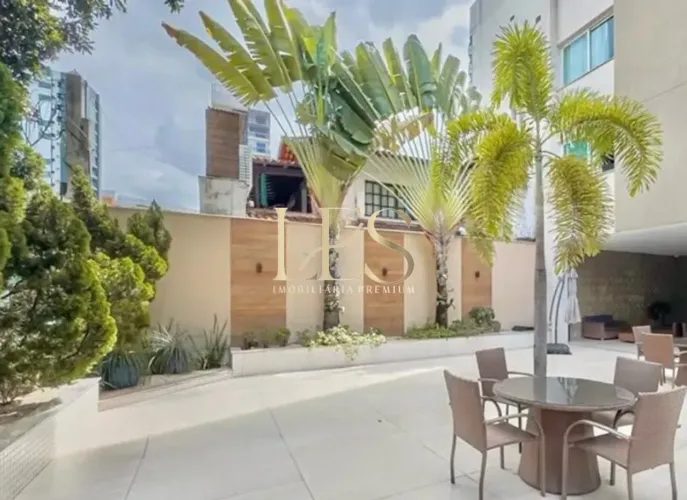 Apartamento á venda com 3 Quartos em Praia do Canto - Vitória ES