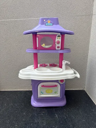 Cozinha de brinquedo