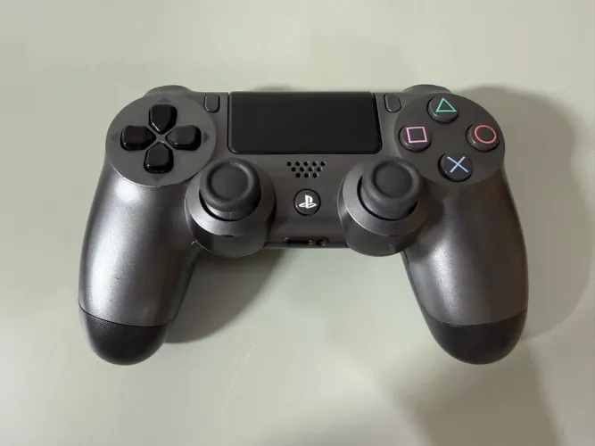 Controle PS4 Dualshock 4 steel black