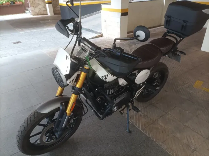 Triumph Scrambler 400x 