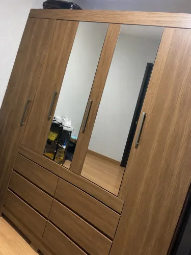 Guarda roupa