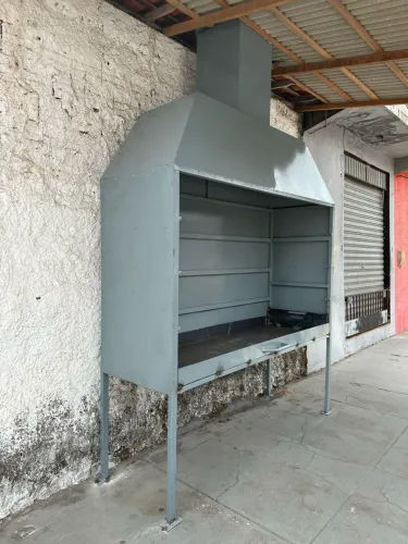 Churrasqueira para Galeto e Carnes