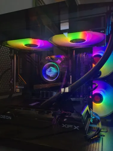 Pc gamer Ryzen 7 5700g RX7600