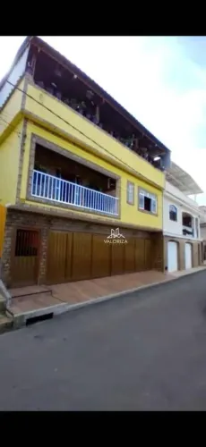 Casa com 3 dormitórios à venda, 182 m² por R$ 619.000,00 - Santos Dumont - Santos Dumont/M