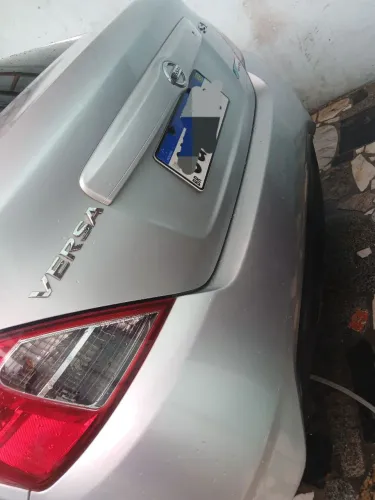 Nissan Versa SL 1.6 16V Flex Fuel 4P Mec. 2014