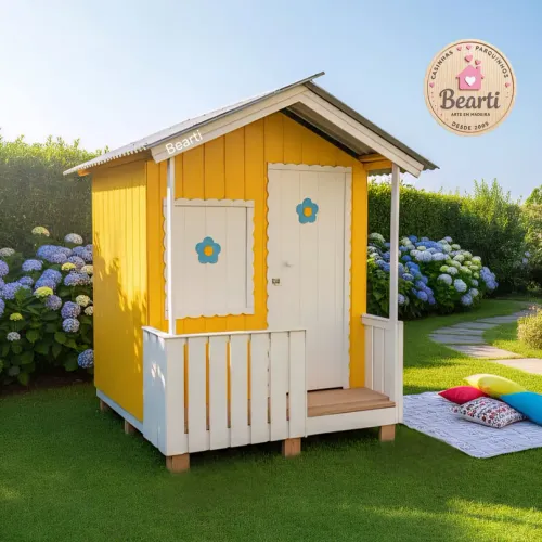 Casinha de madeira Infantil cs008 amarela com varanda para jardim ou área cobertas