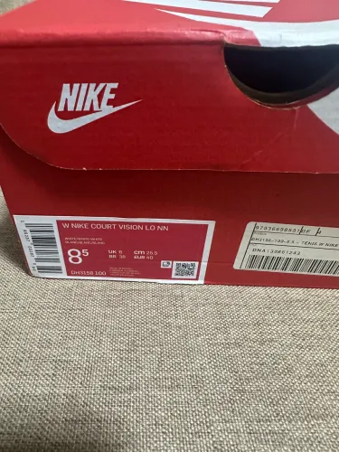 Tênis Nike Court Vision branco feminino