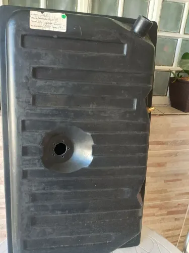 Tanque de Brasília de plástico