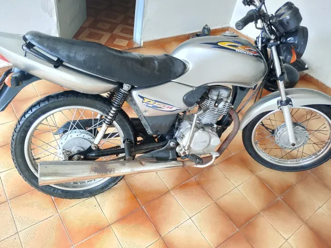 vendo Titan cg 125 ks