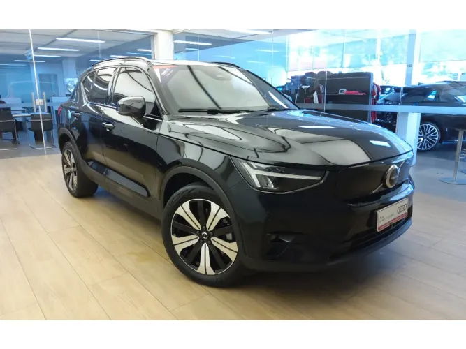 Volvo XC40 Recharge Plus (elétrico) 2023