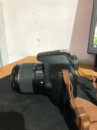 Câmera T7 + Lente EF 18-55