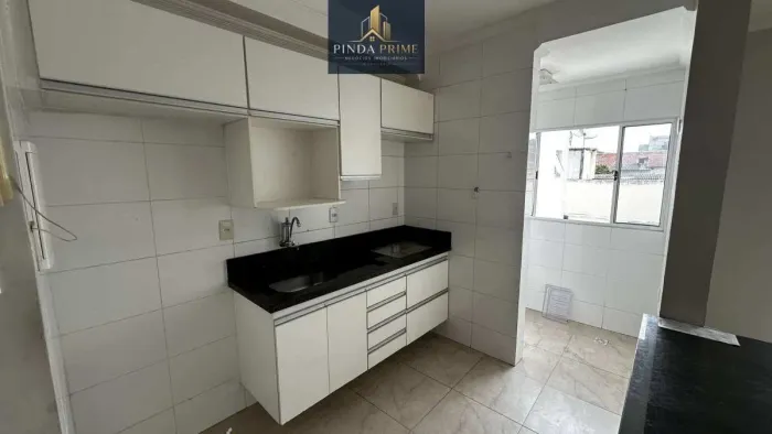 Apartamento à venda, no Residencial Santa Cecília em Pindamonhangaba, Santa Cecília, com 2