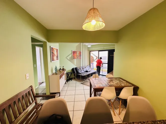 Apartamento para Venda em Guarujá, Praia da Enseada, 2 dormitórios, 1 suíte, 2 banheiros,