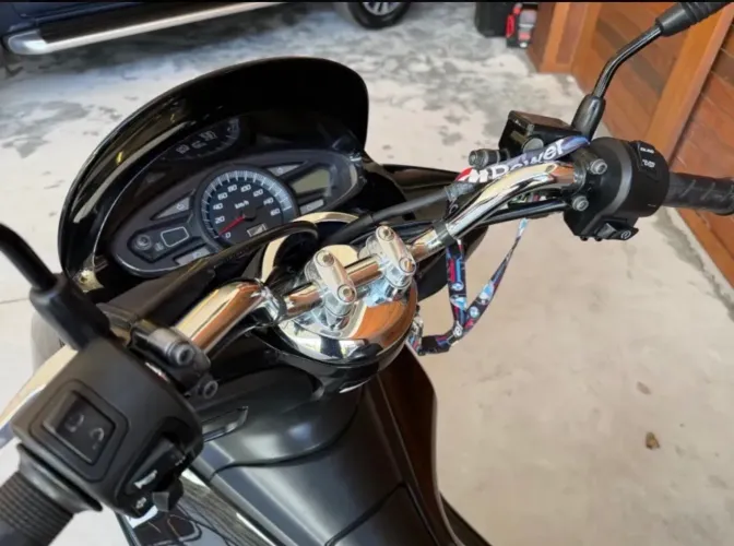 Honda PCX 150 2015 ? Excelente Estado / Automática e Econômica