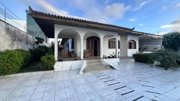 SAMBAQUIS CASA COMERCIAL