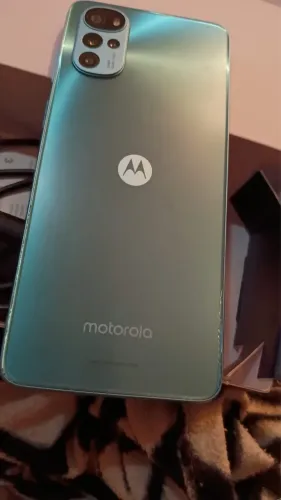 Moto G22