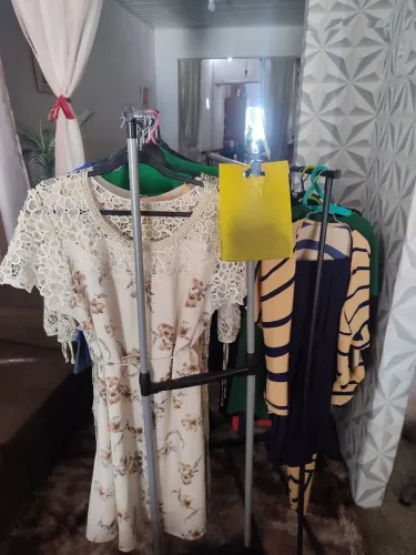Roupa semi-nova