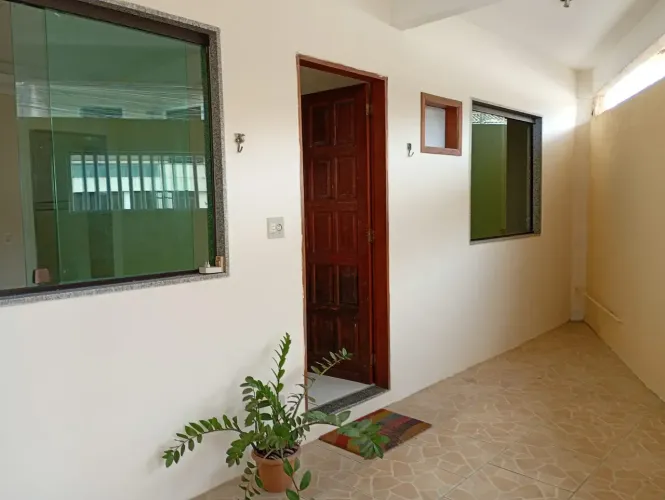 PARQUE BURLE - Casa Independ - Sala - 2 Quartos - Varanda - Vg Moto - Aceita Pet Pequeno -