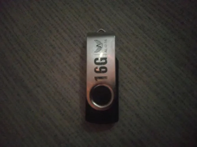 Pendrive 16gb
