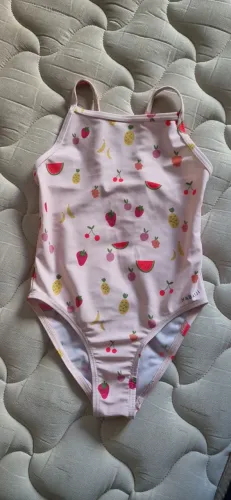 Maio infantil menina