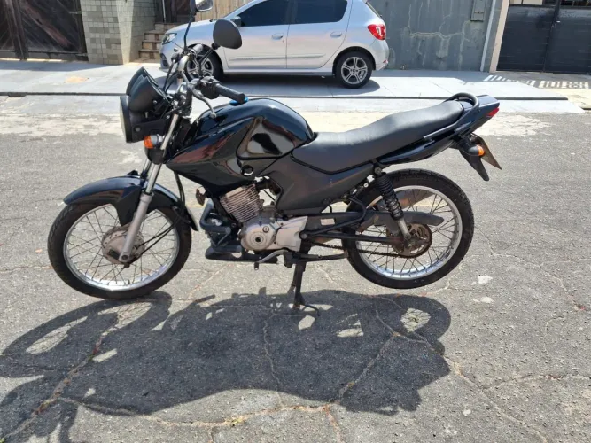 Yamaha Factor YBR 2012 em dias 