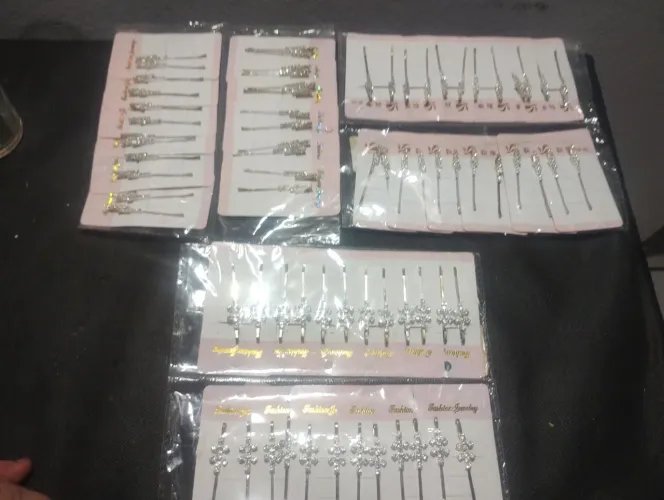 Grampos strass 72 unidades