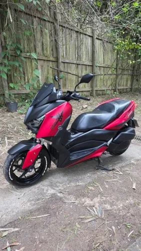 Yamaha Xmax 250 scooter