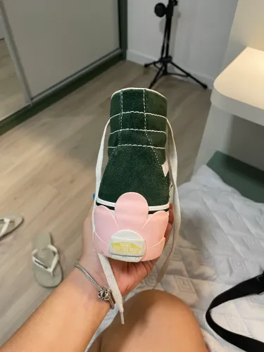 tenis vans modelo exclusivo tamanho 35, semi novo