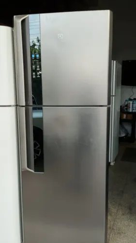 Geladeira inox frost free novinha