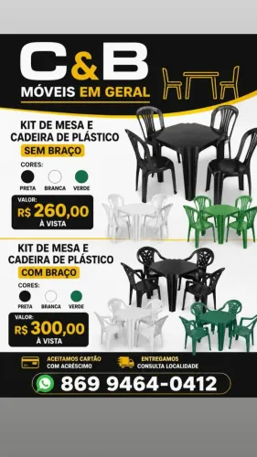 Mesa de Plastico e Cadeiras