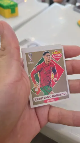 Figurinha Legend CR7 Ouro - Copa 2022