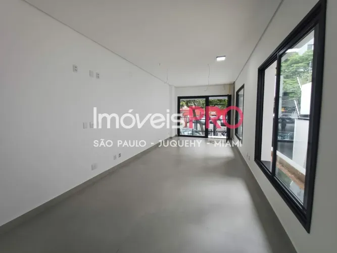 Excelente sobrado comercial em Moema pássaros, reformado, novinho!!!