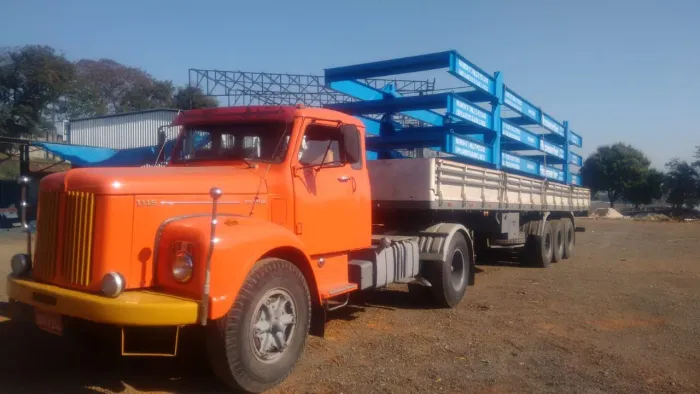 Conjunto Scania 111 e carreta Rondon ano 83