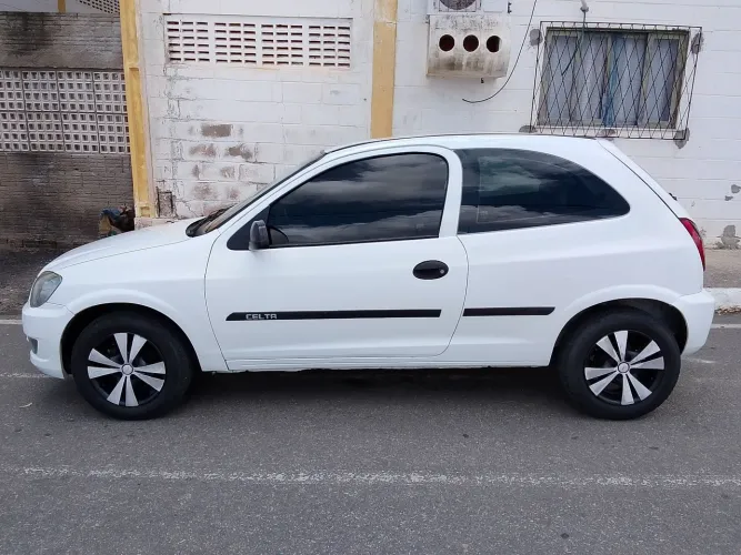 Chevrolet Celta Life/ LS 1.0 MPFI 8V Flexpower 3P 2012