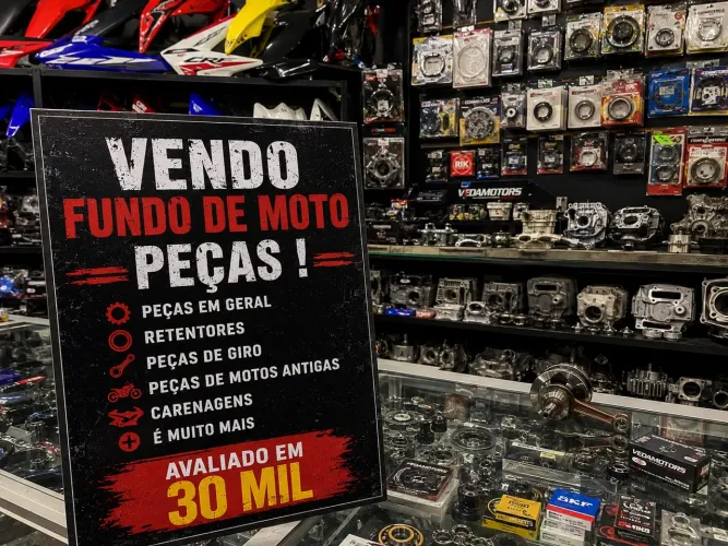 Vendo fundo de moto peças