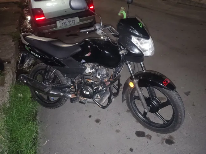Moto boa e barata