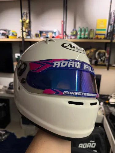 Capacete arai SK6 