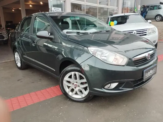 Fiat Grand Siena Essence Dual. 1.6 Flex 16V 2013