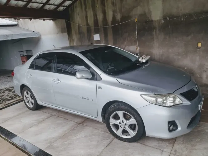 Toyota Corolla XEI 2.0 Flex 16V Aut. 2013