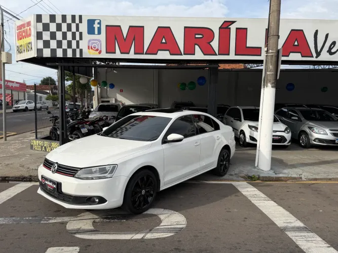 Volkswagen Jetta Comfortline 2.0 T.flex 8V 4P Tipt. 2013