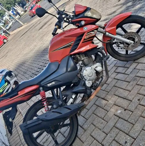 Vendo ou Troco Fazer 150cc 2015
