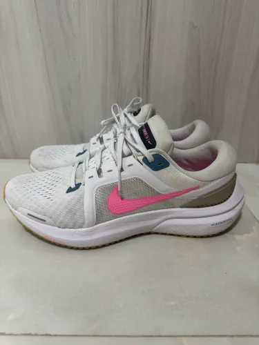Nike Air Zoom Vomero 16 feminino