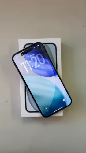 iPhone 15 (256Gb)